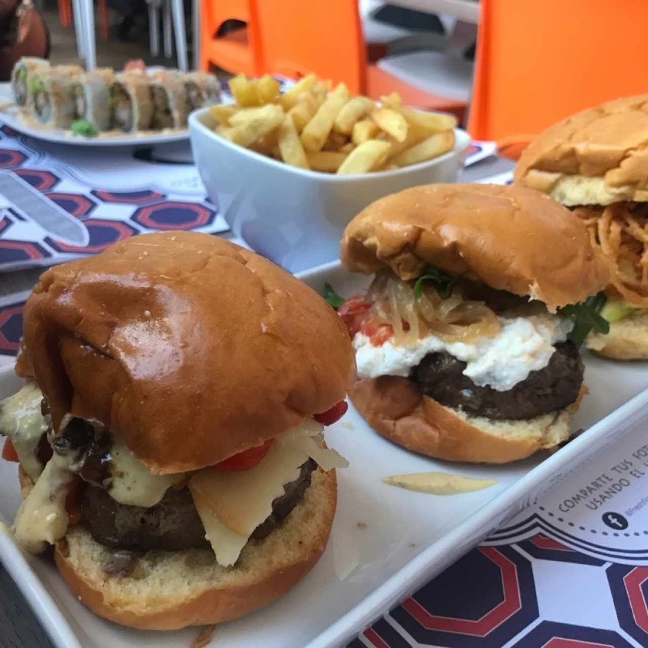 trio de hamburguesas
