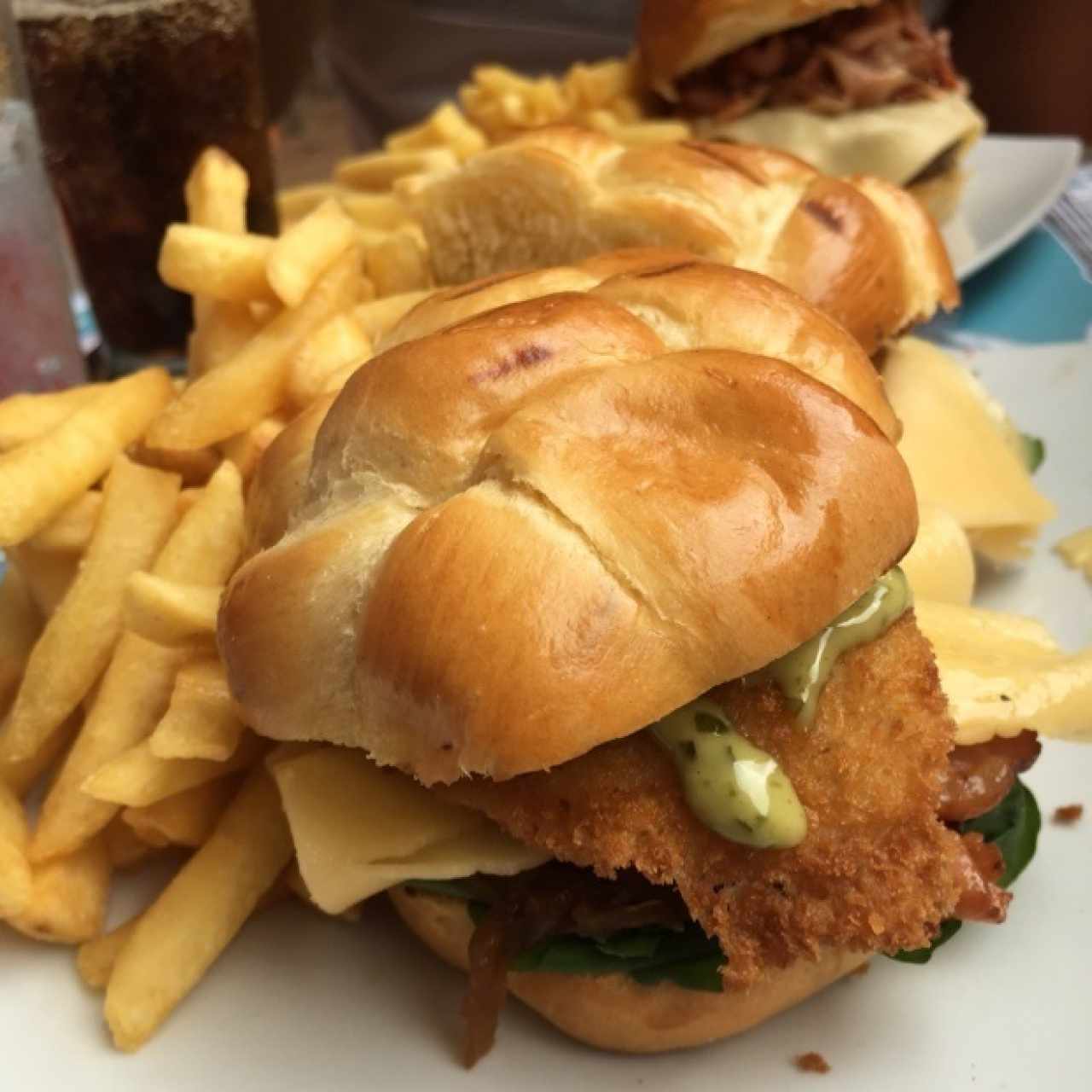 sandwich de pollo y tocineta