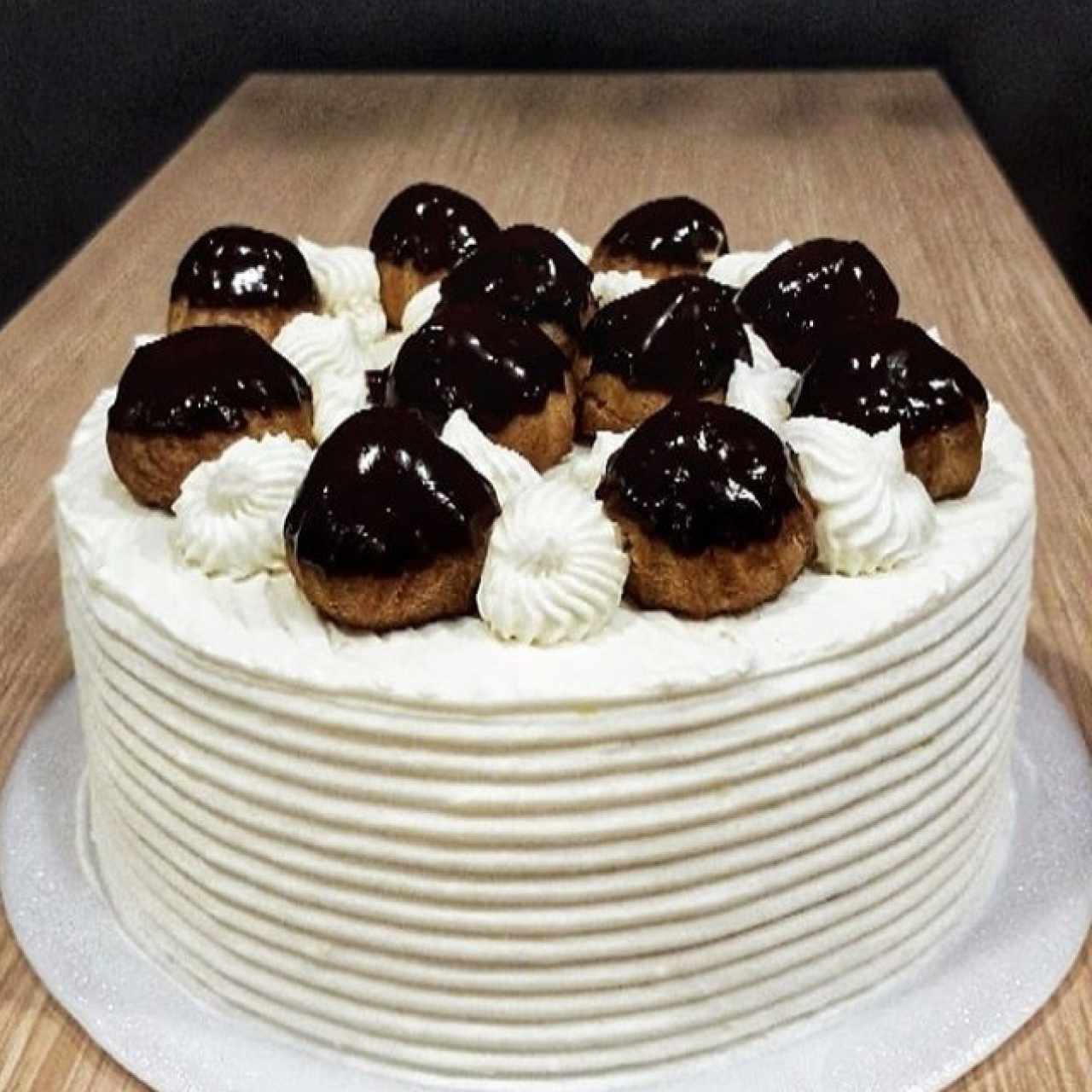 torta pequeña choux .. regalo dia de las madres 