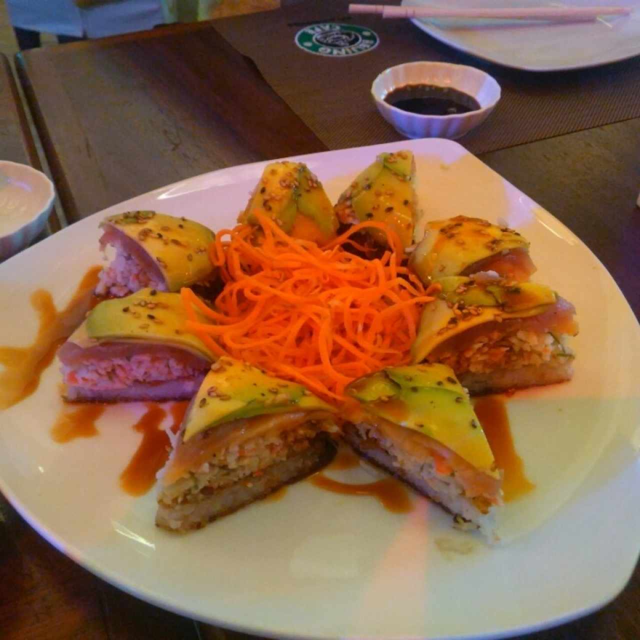 Sushi pizza mixta