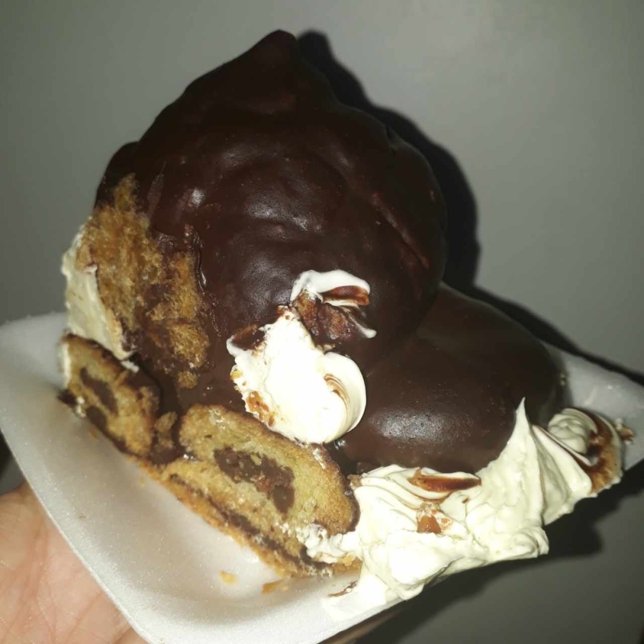 Porción  de Profiteroles