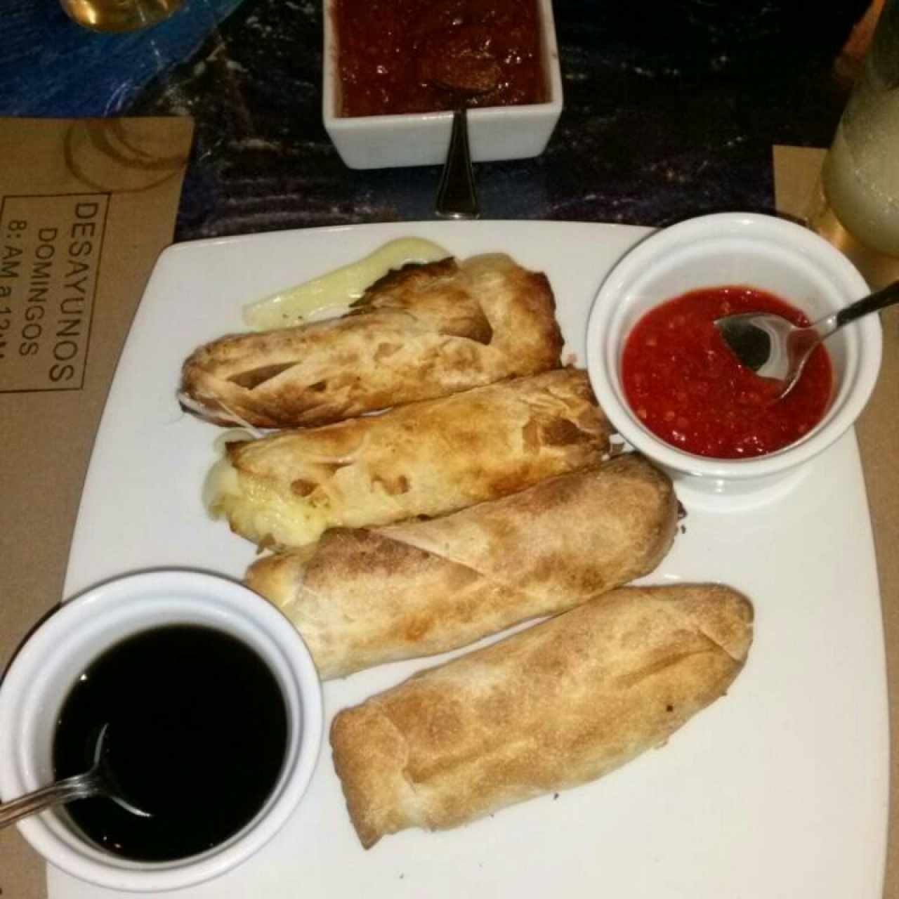 tequeños de hojaldre