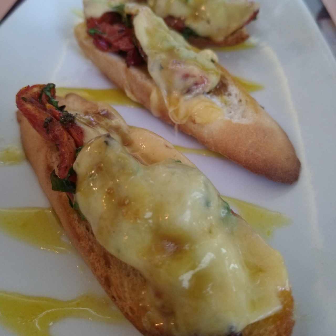 Bruschettas de queso brie