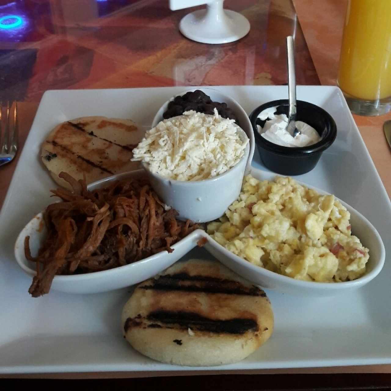 Desayuno Criollo