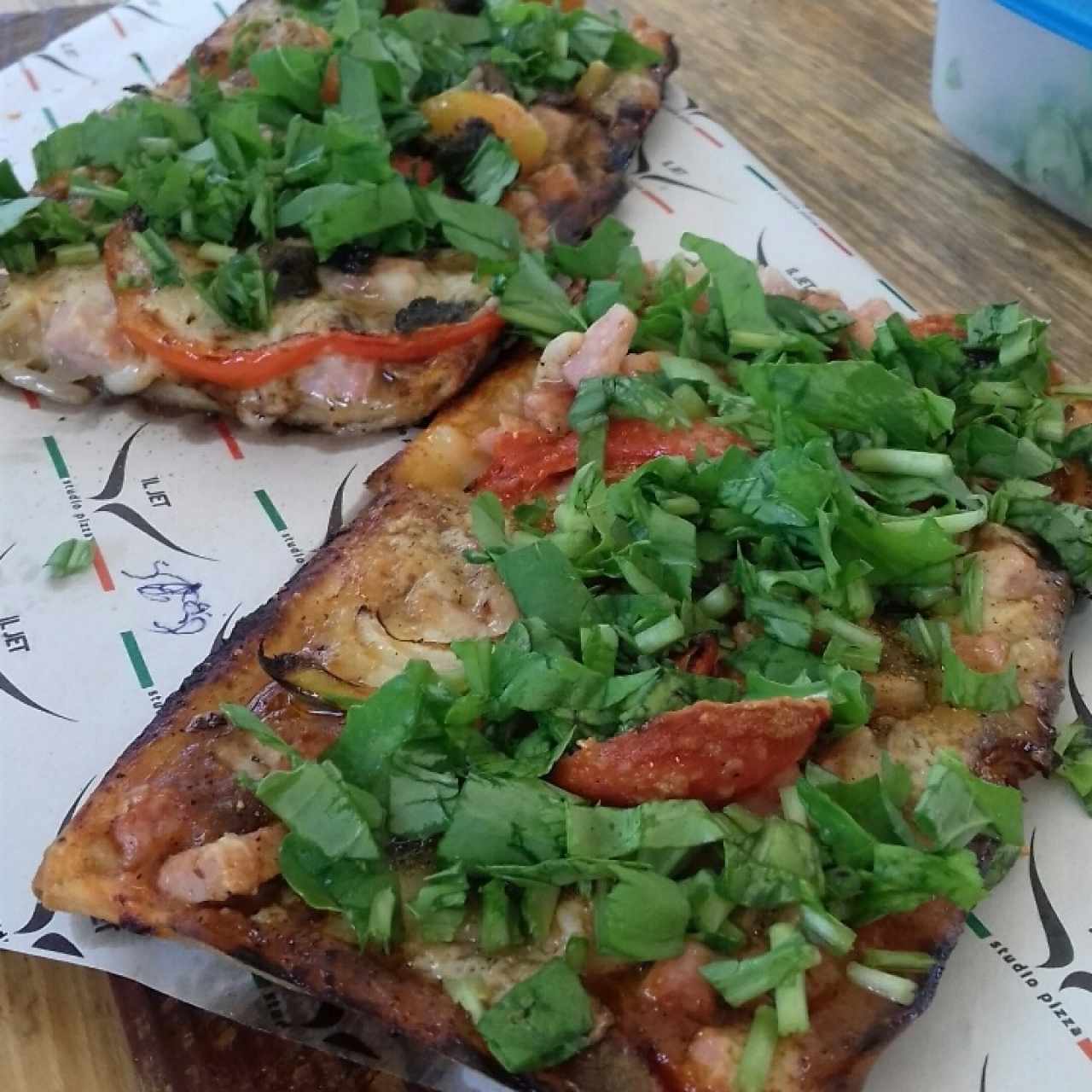 Pizza con extra de rúgula 