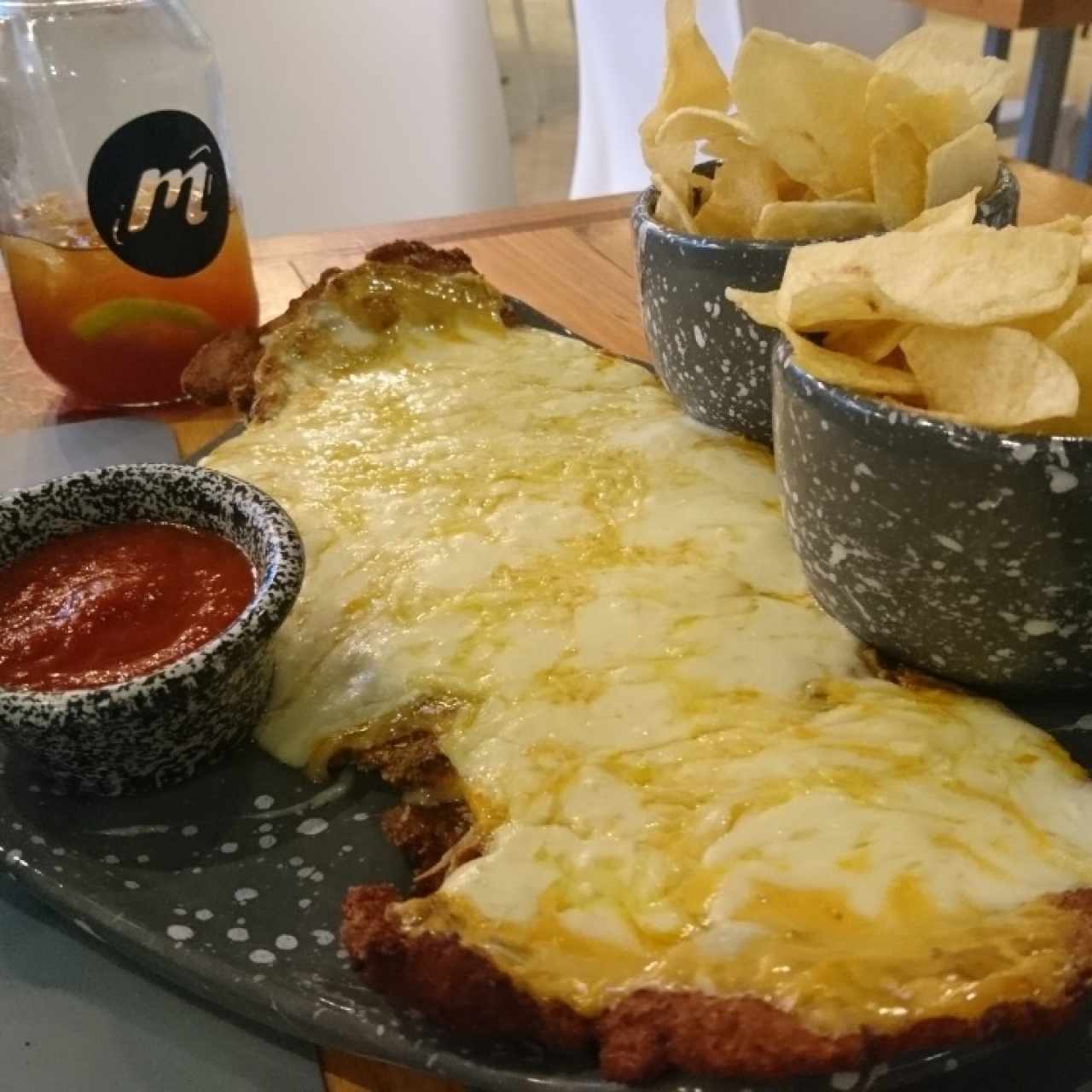 Promo para 2 milanesa triple queso
