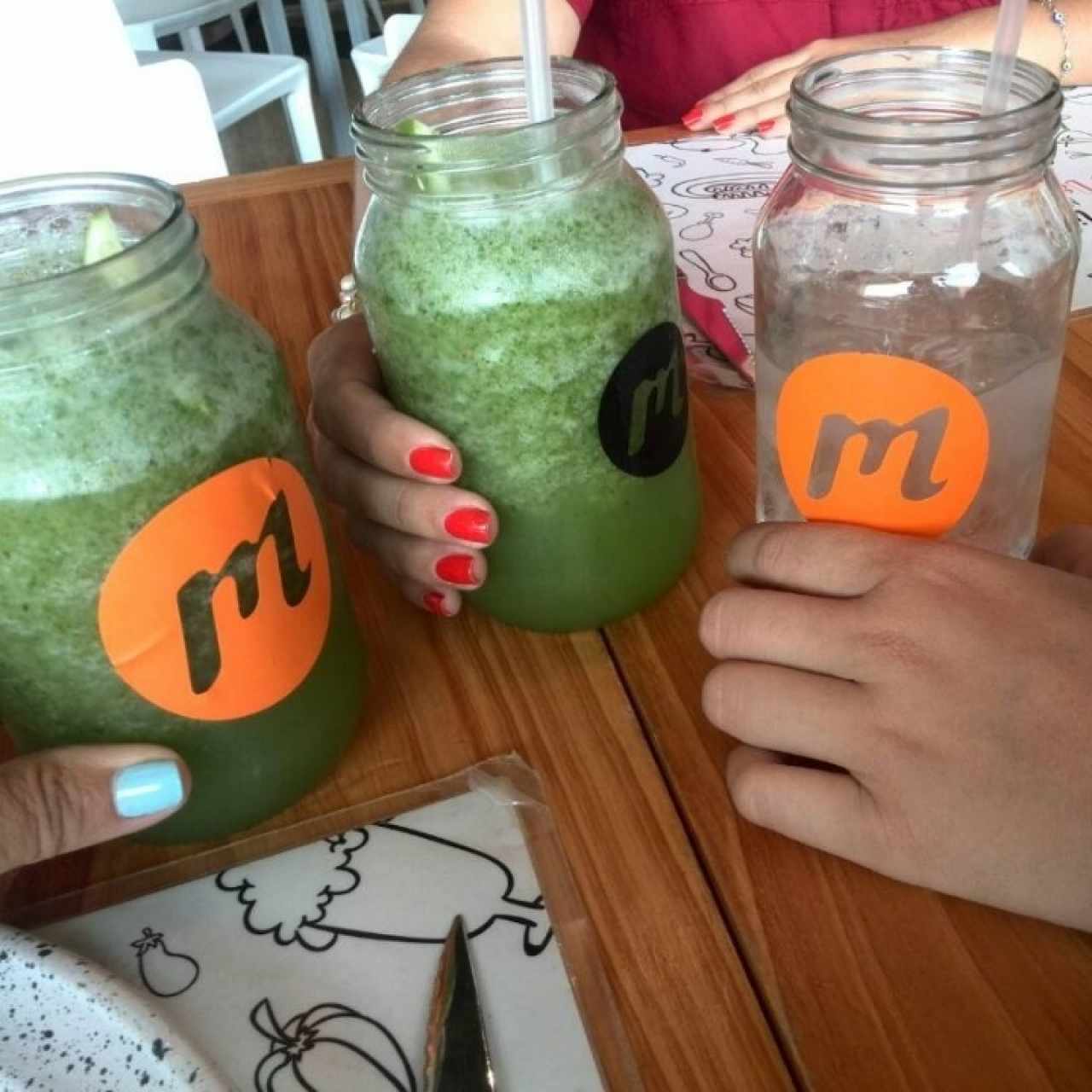 Limonada de hierbabuena 