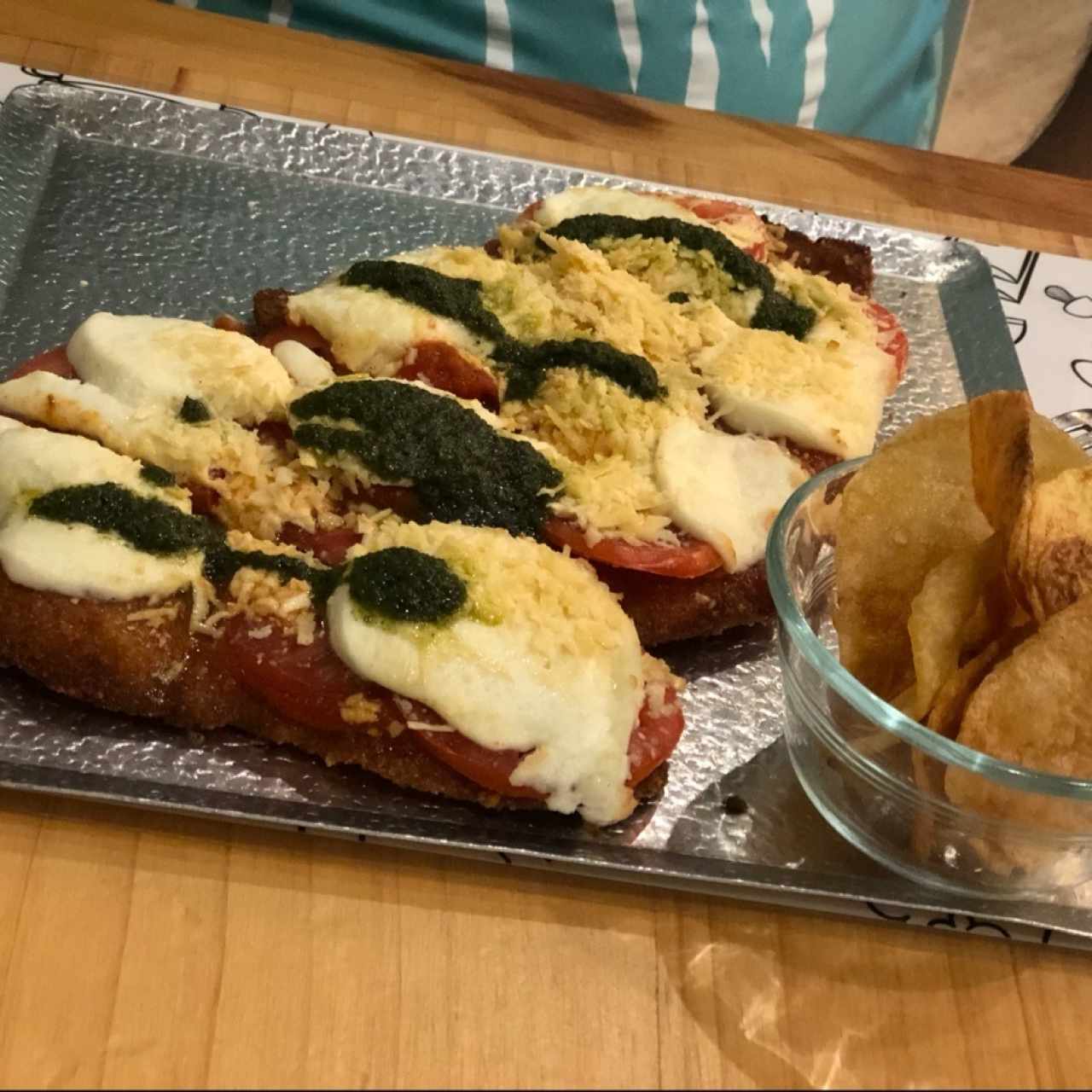 Milanesa capressa, Muy buena 