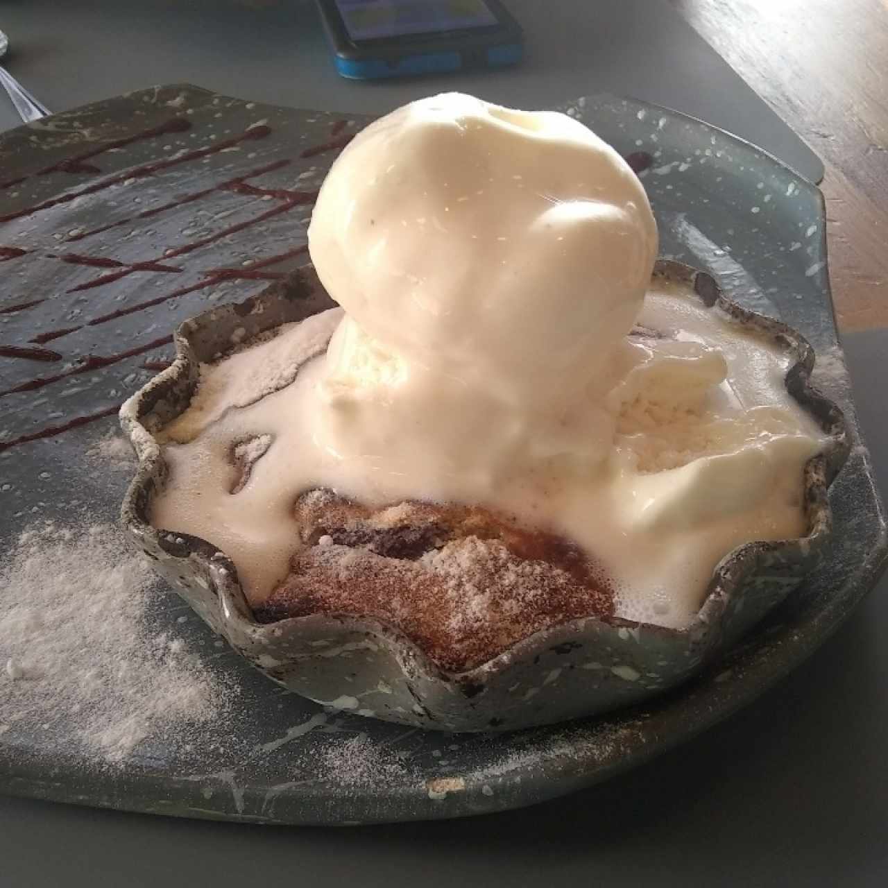 galleta chips con helado de vainilla