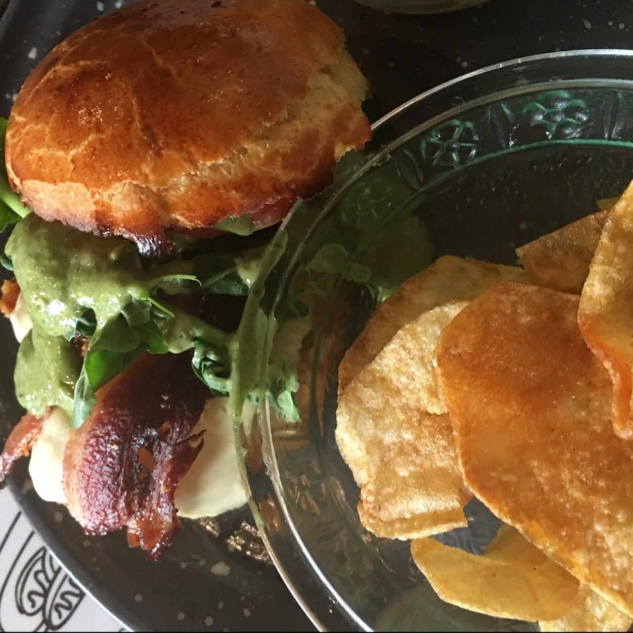 milaburger pollo crispy