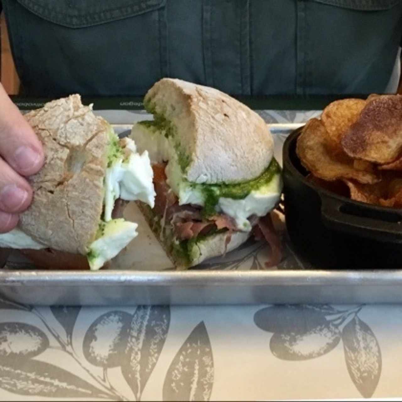sandwich italiano con jamón serrano