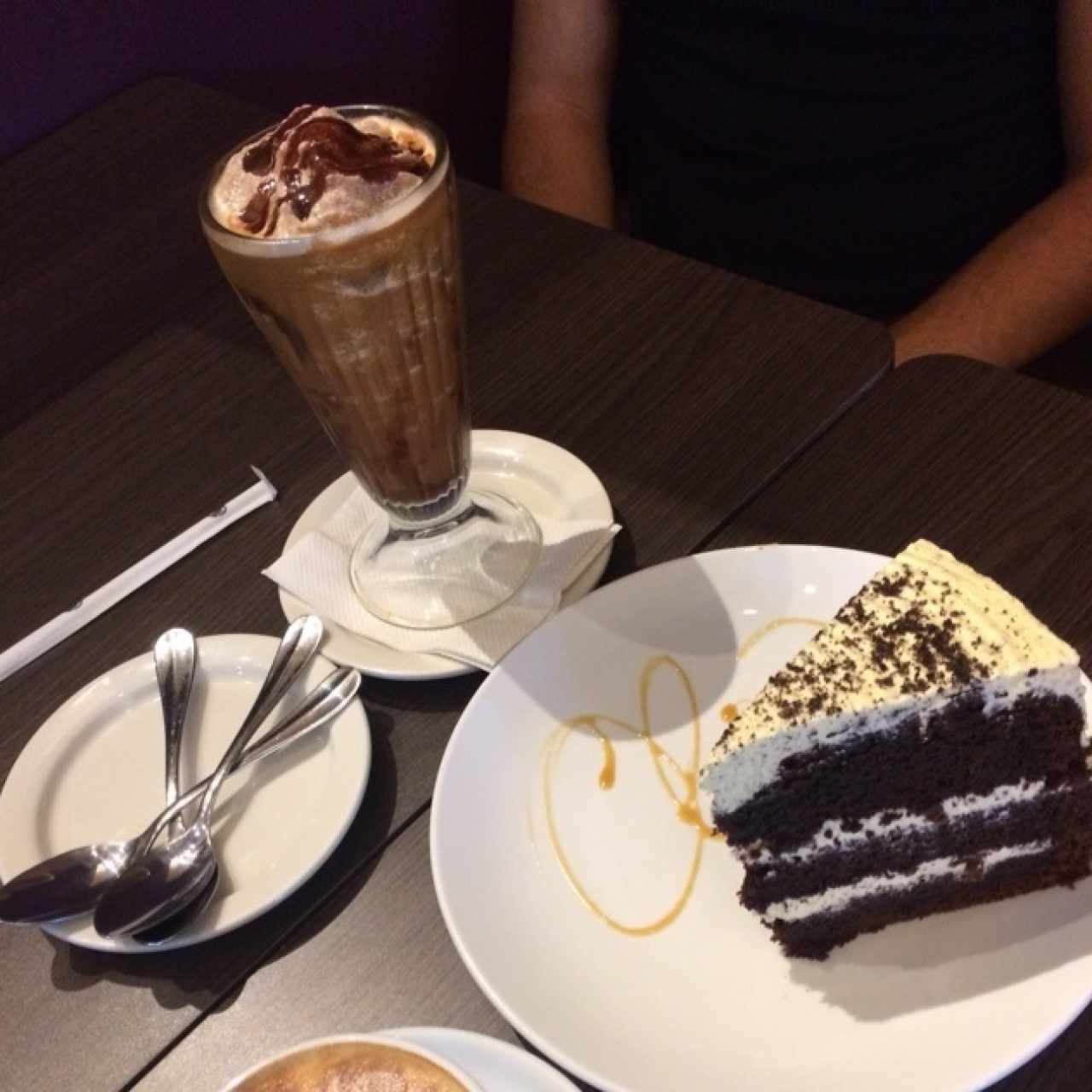 Torta de oreo y frapuccino. 