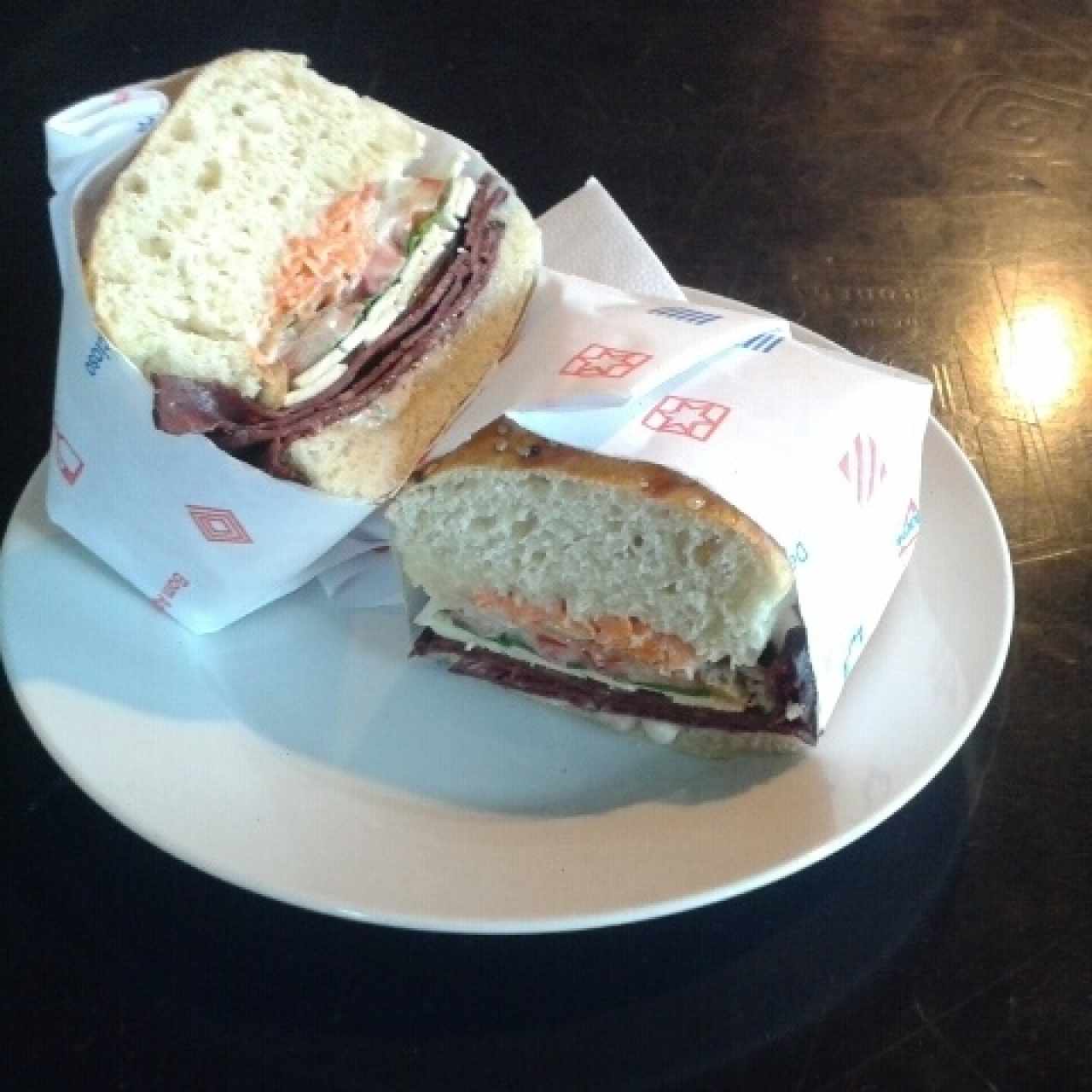 Sándwich artesanal de butifarra