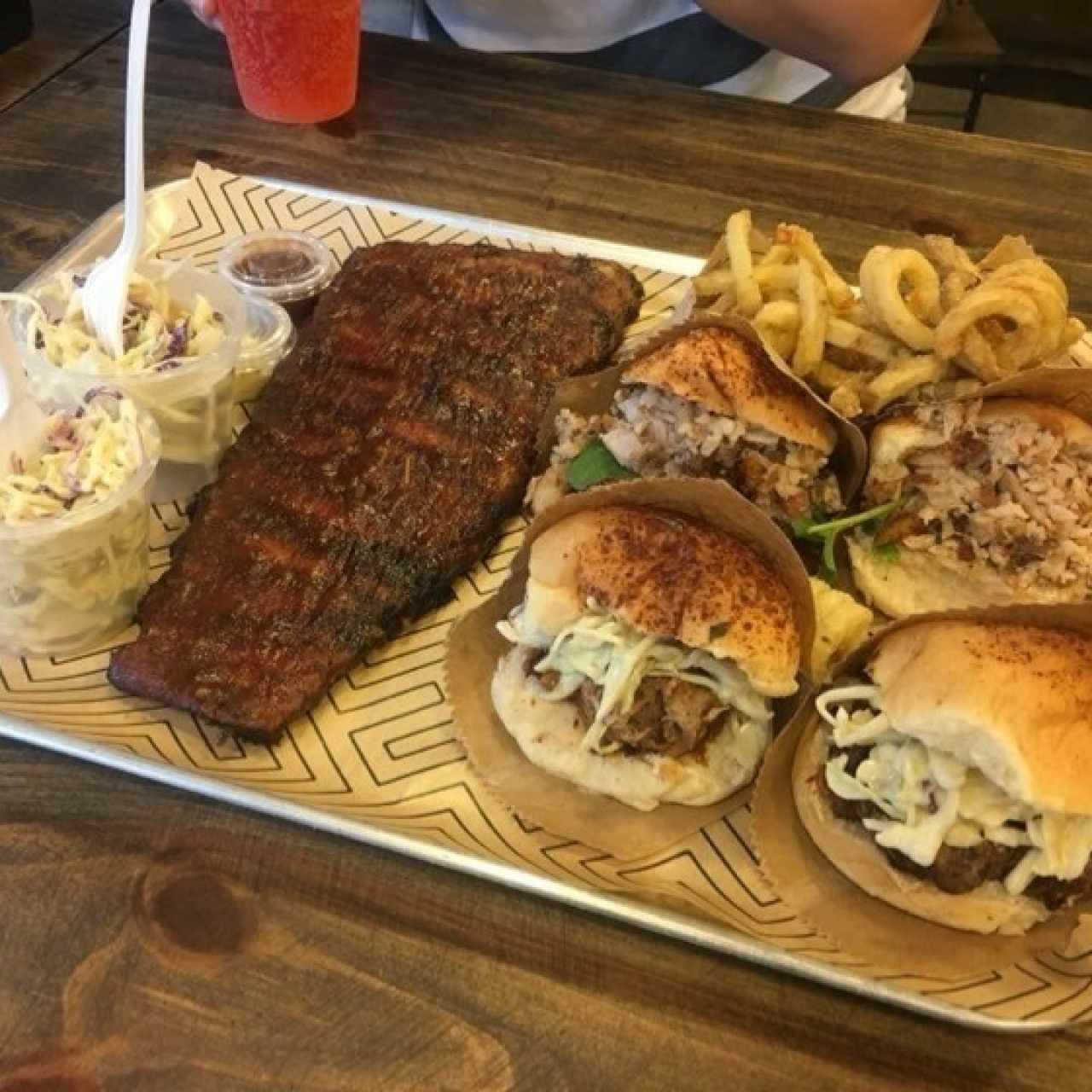 La Bandeja
