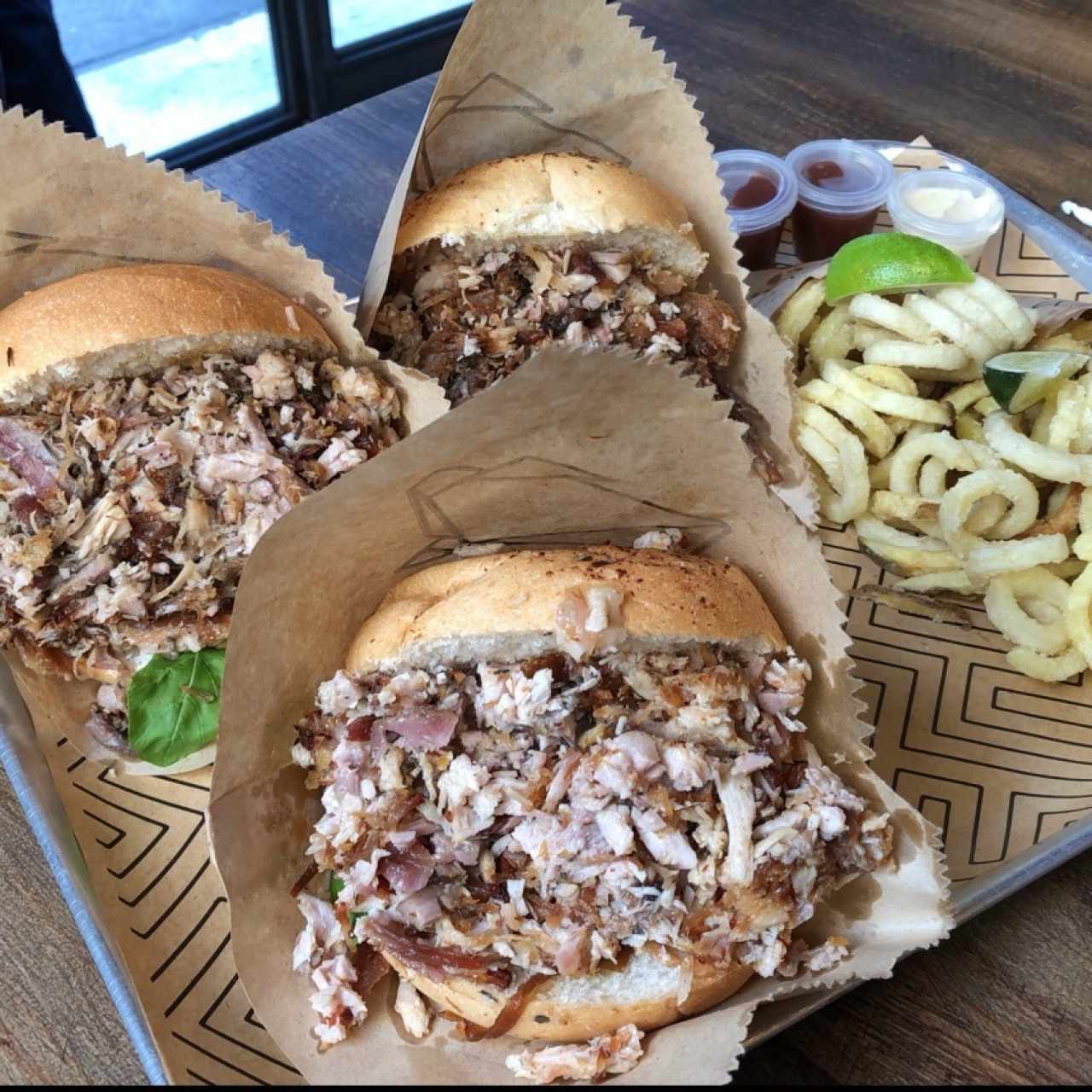 Sanduches de Porchetta
