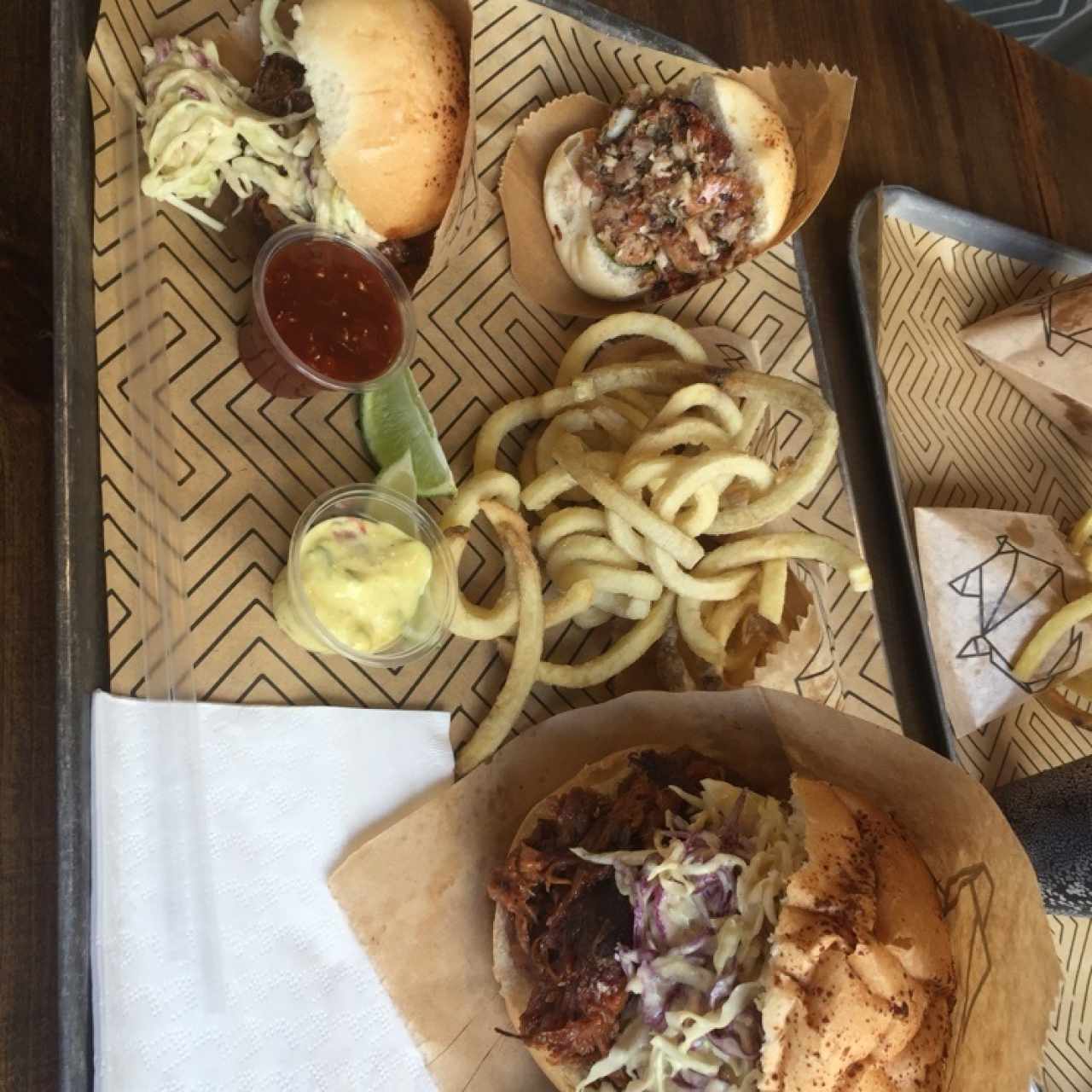 El Par + Pulled Pork
