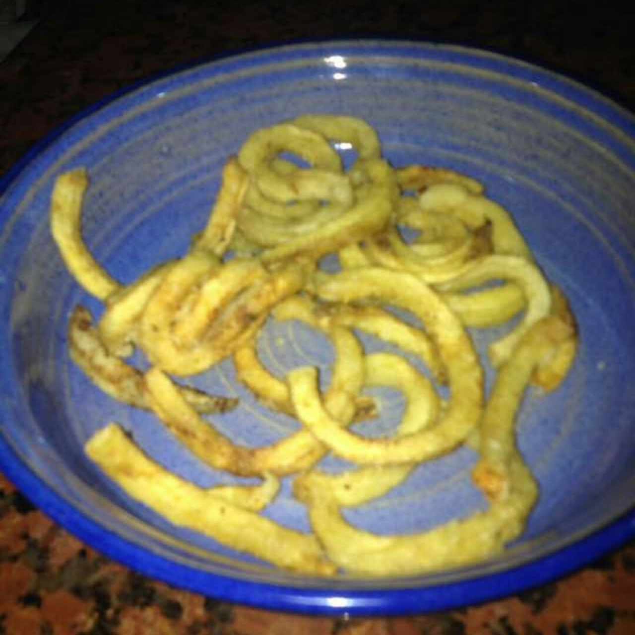 Papas Fritas, ración muy pequeña y nada de especial