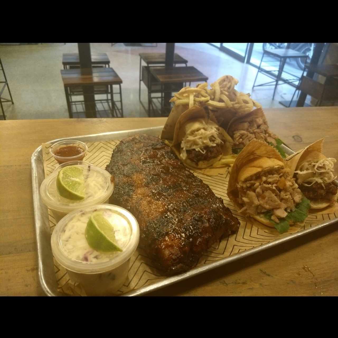 La Bandeja