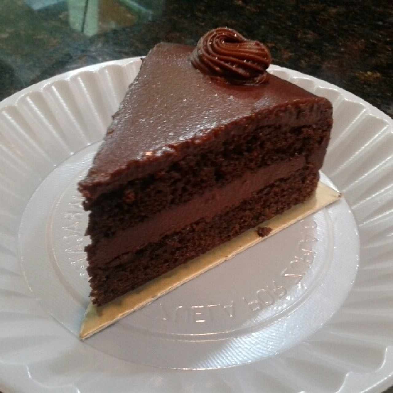 Torta de chocolate algo pequeña