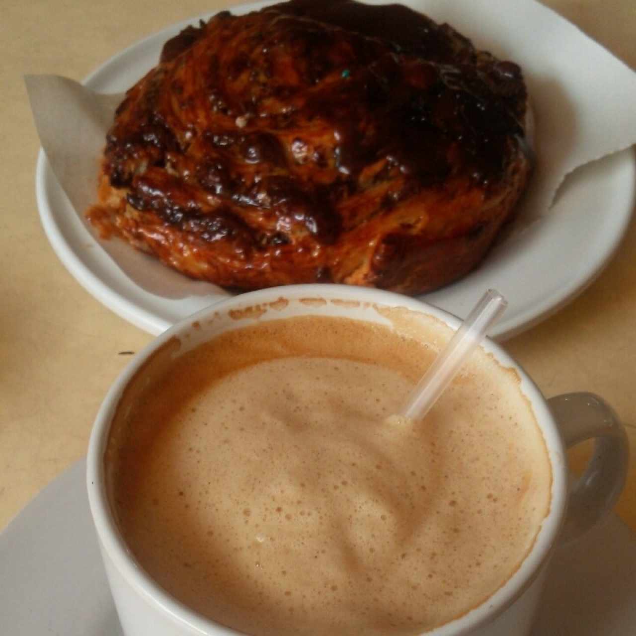 café y caracola de chocolate 