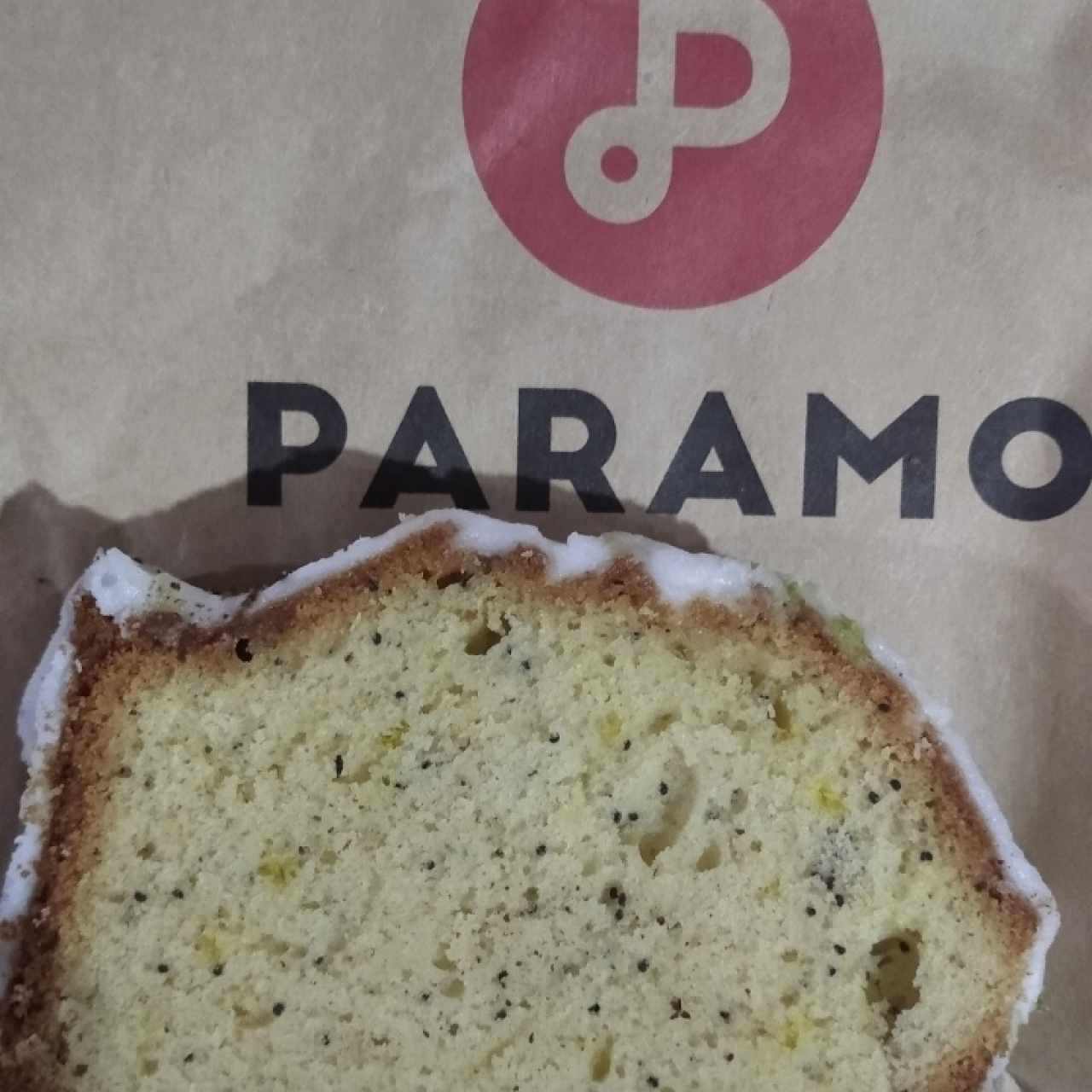 ponqué de limón 