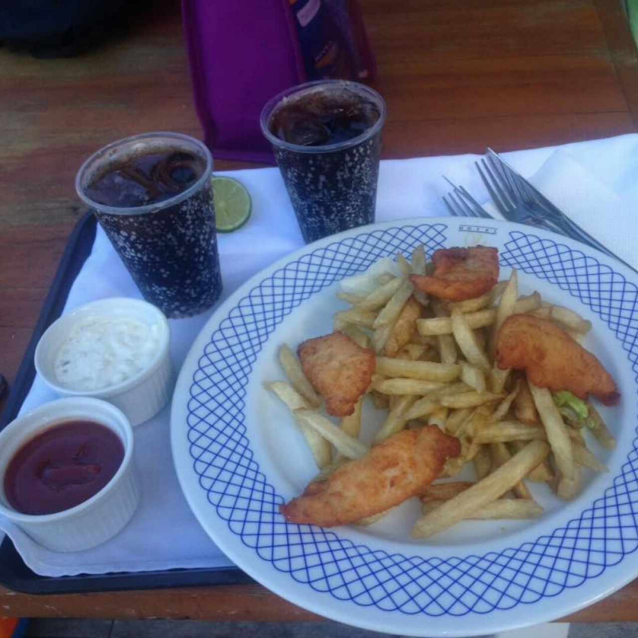 Pollo a la Canasta, bueno, vale más la pena pedir dos para niños