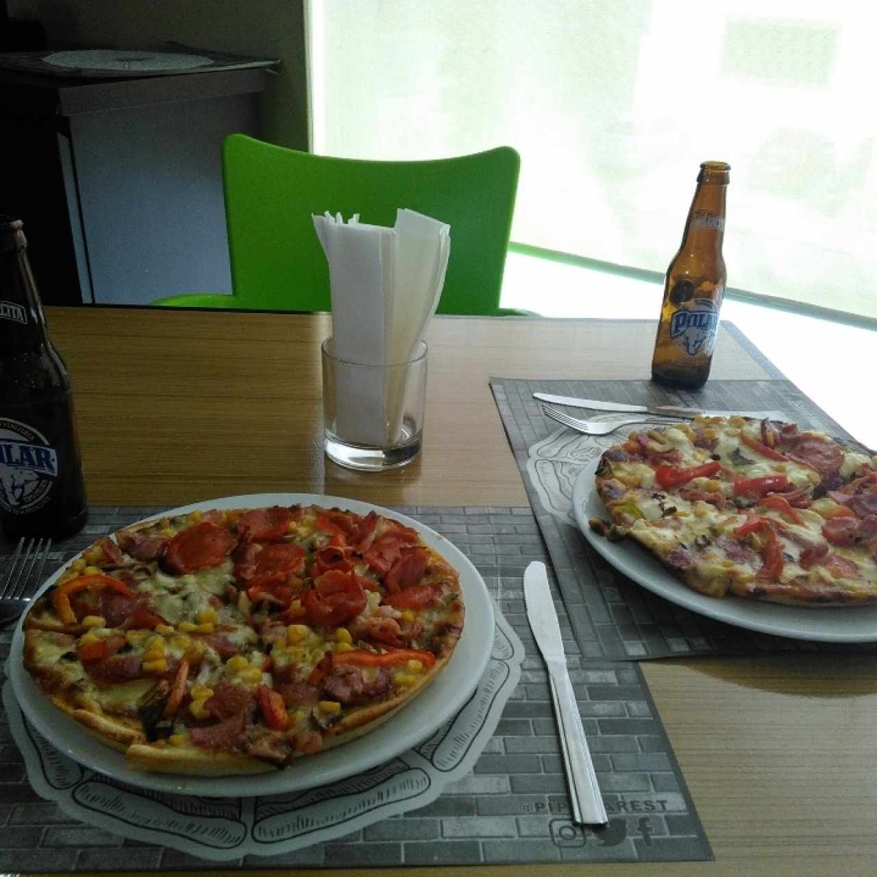 Pizzas Pipoka Super (Con extra de queso crema)