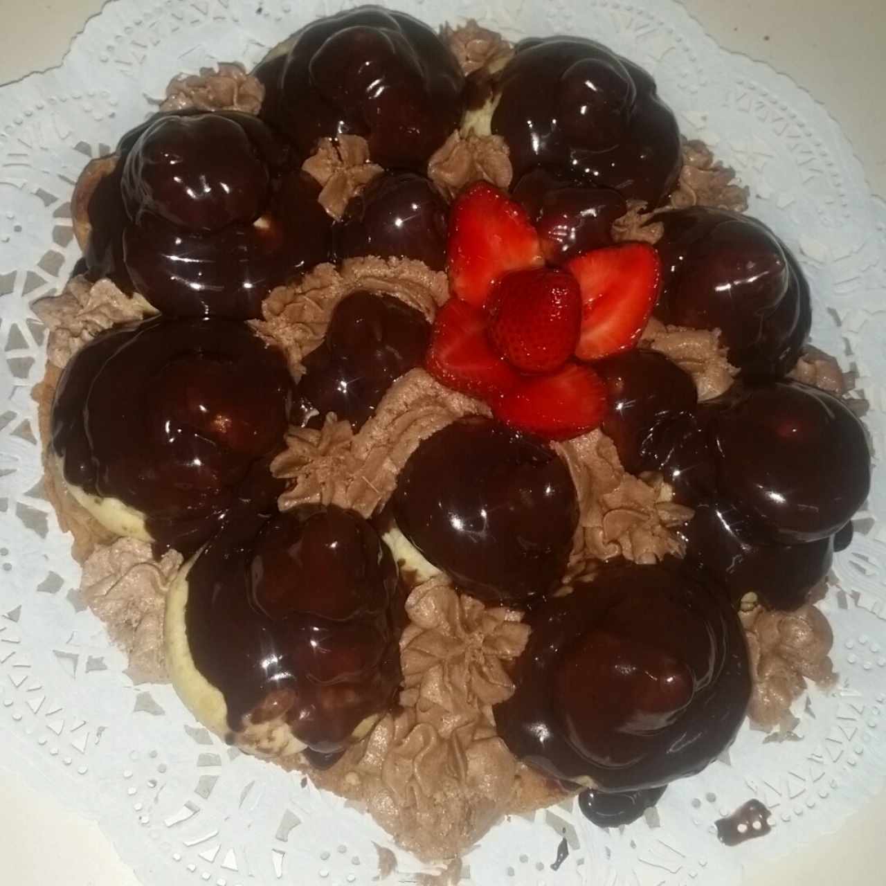 Profiterol Pastelería la Milhoja 