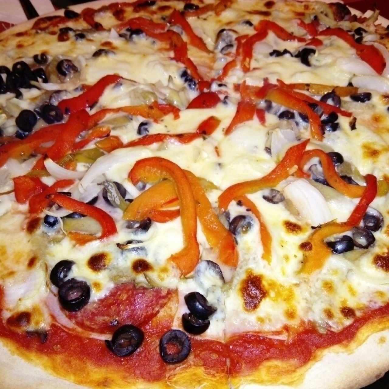 Pizza Especial. Captará.