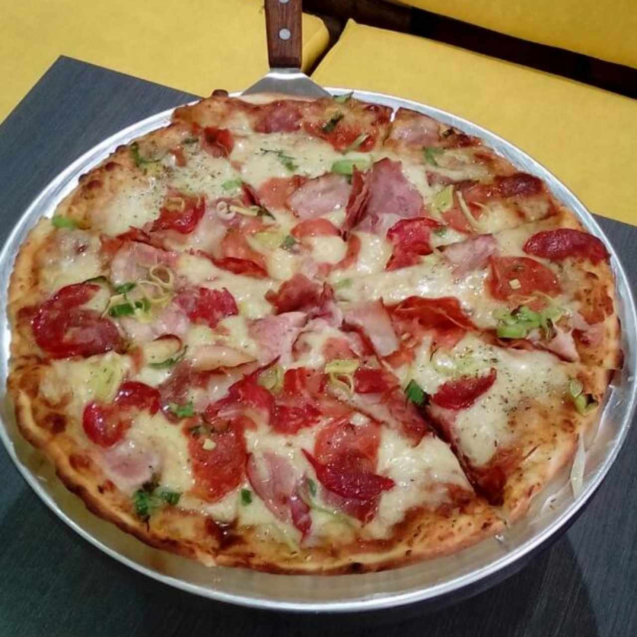 pizza ajoporro