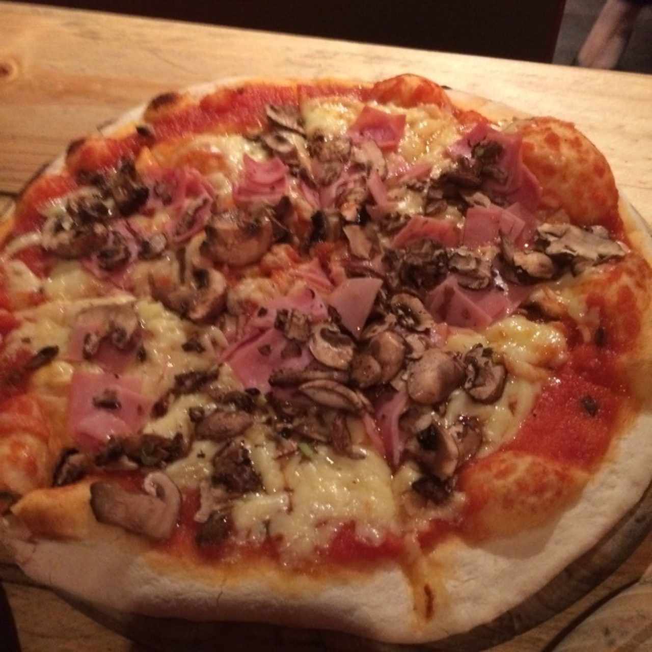 Prociutto Funghi