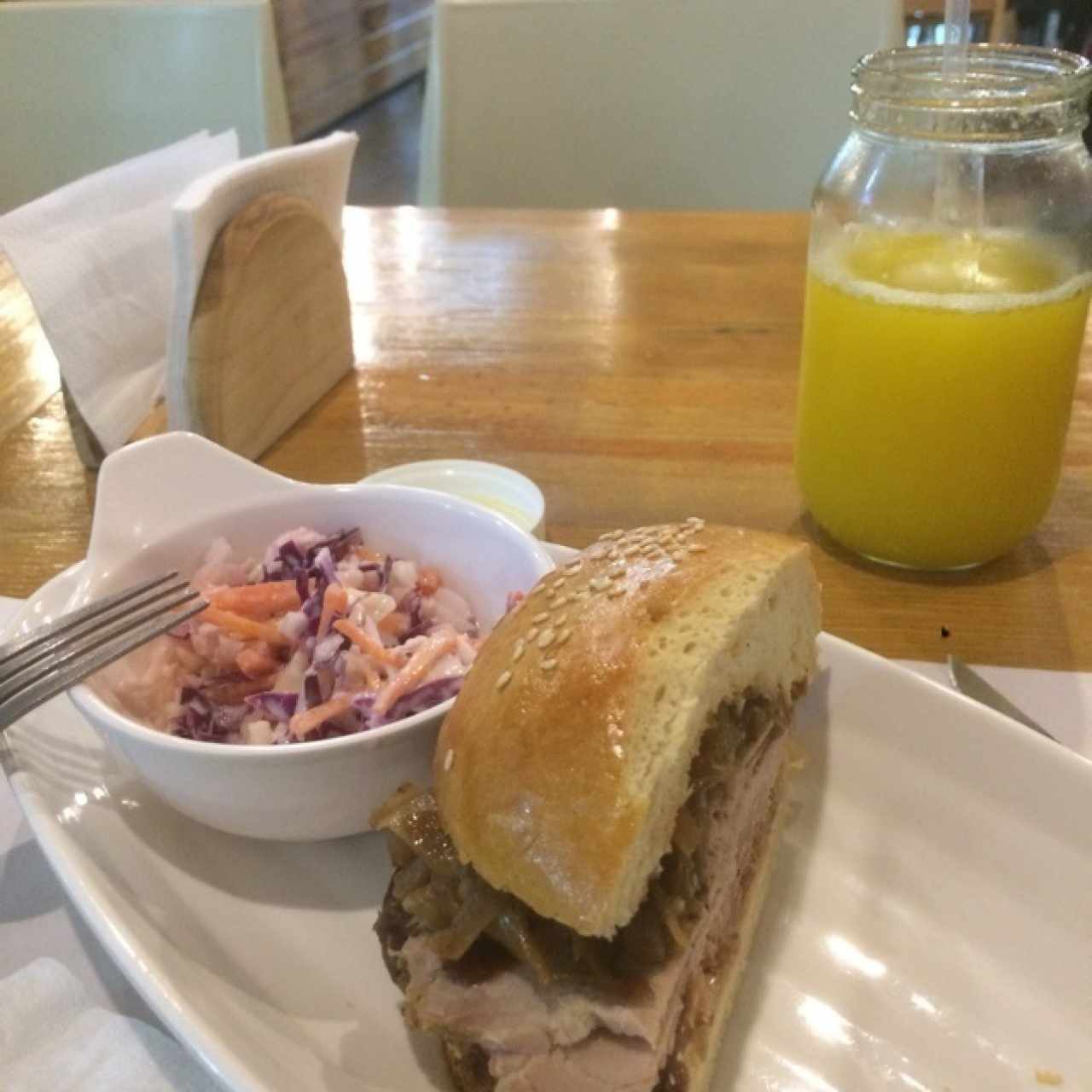 sandwich de pernil