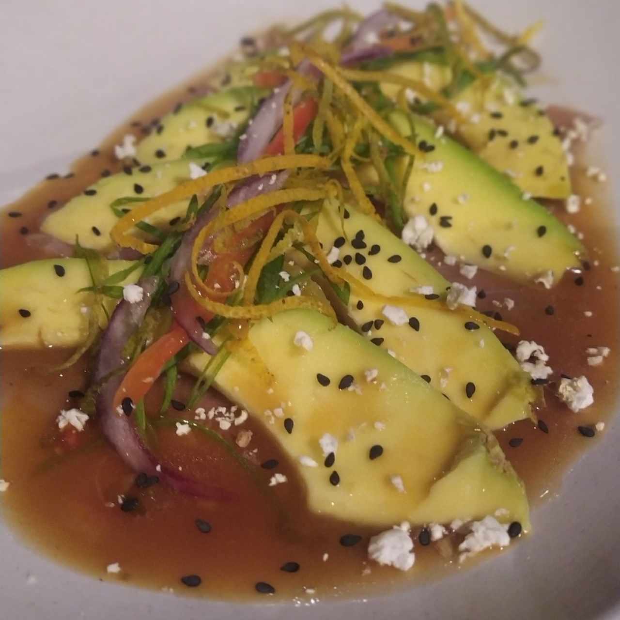 Tiradito de atún