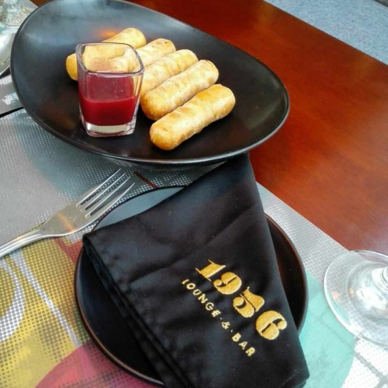 Ración de Tequeños.