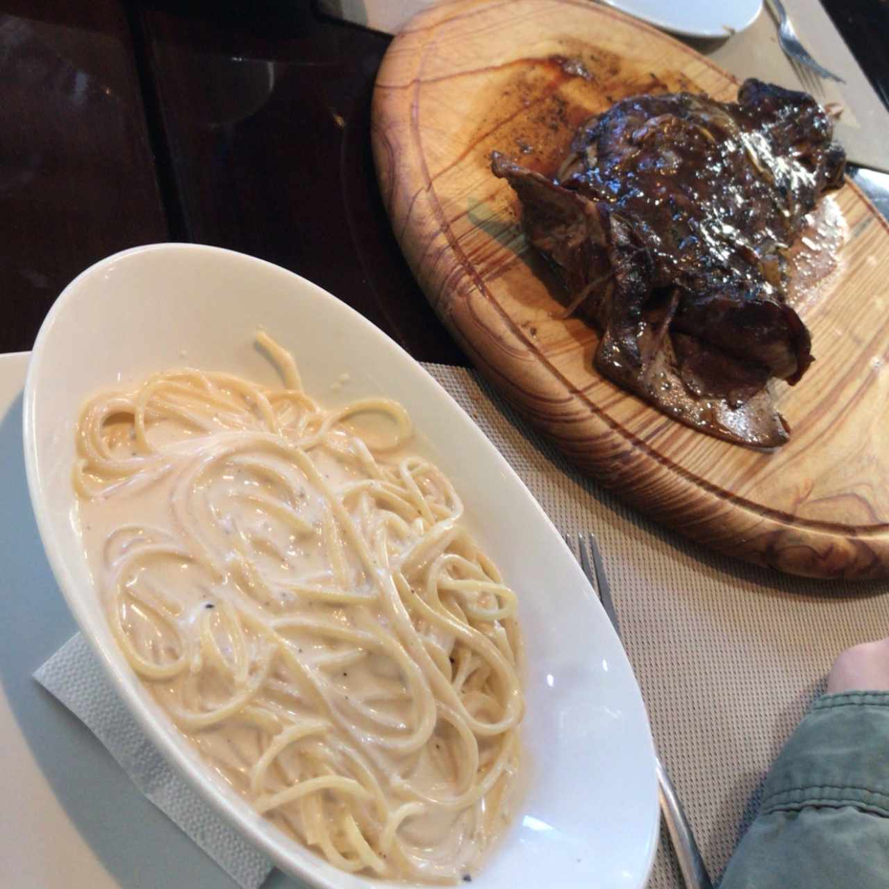 pasta con cordero de la casa 