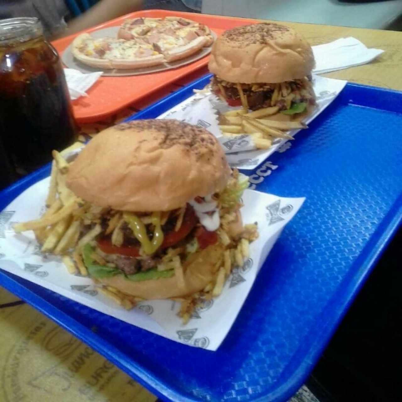 Hamburguesa con Cebolla Acaramelada 
