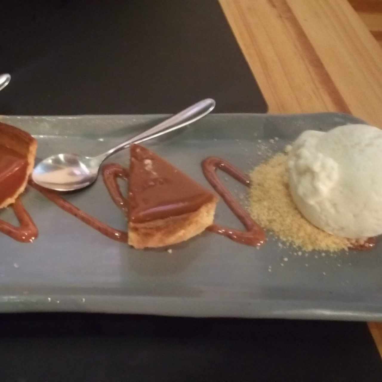 Caramel pie