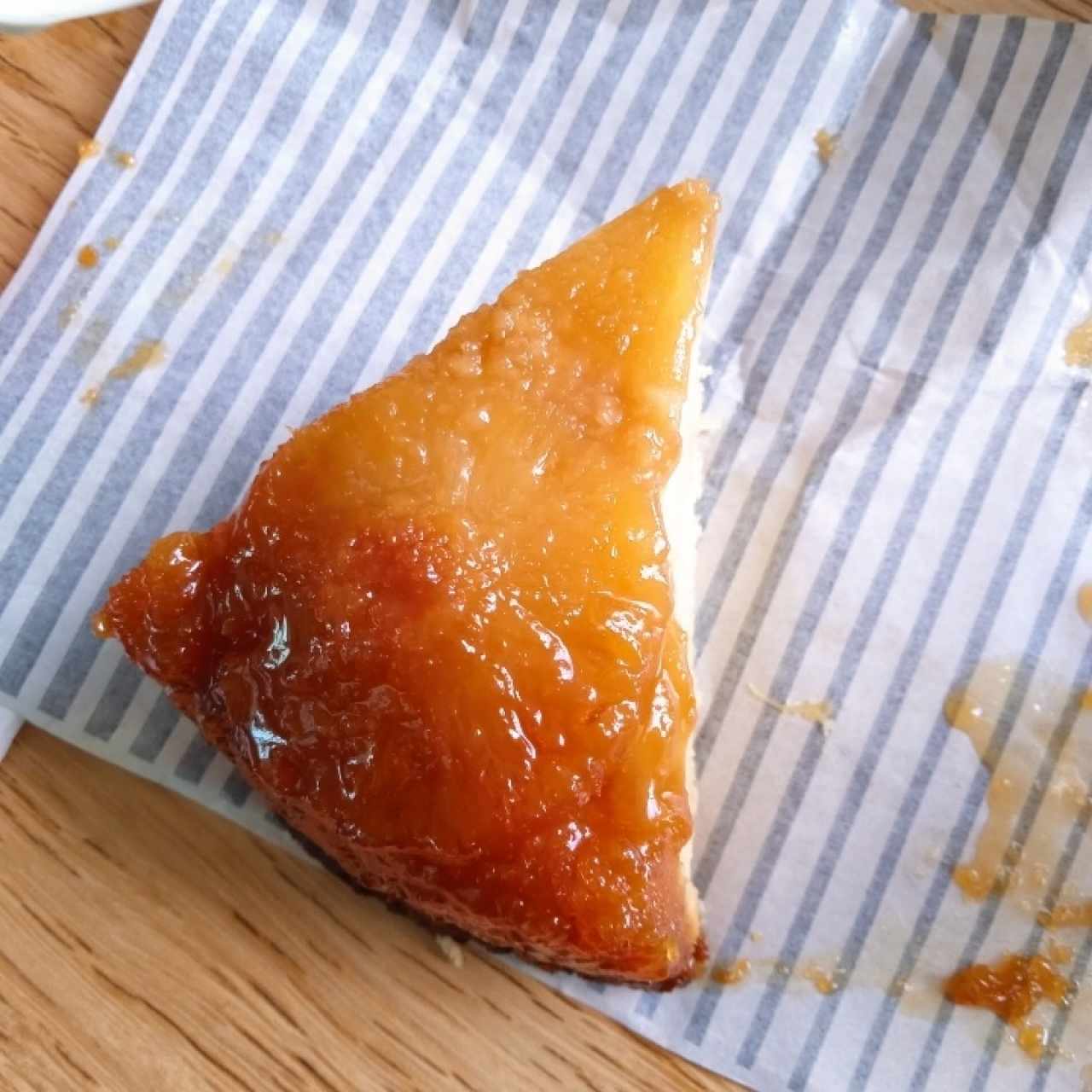 - Torta de Piña