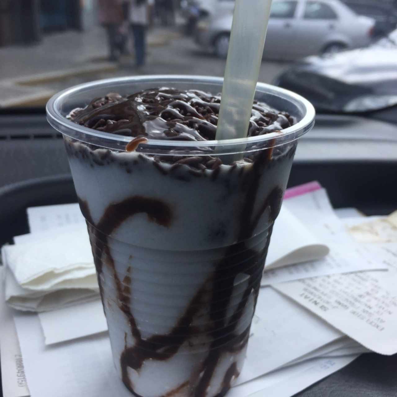 Con Sirope y Chispas de Chocolate, buena..!