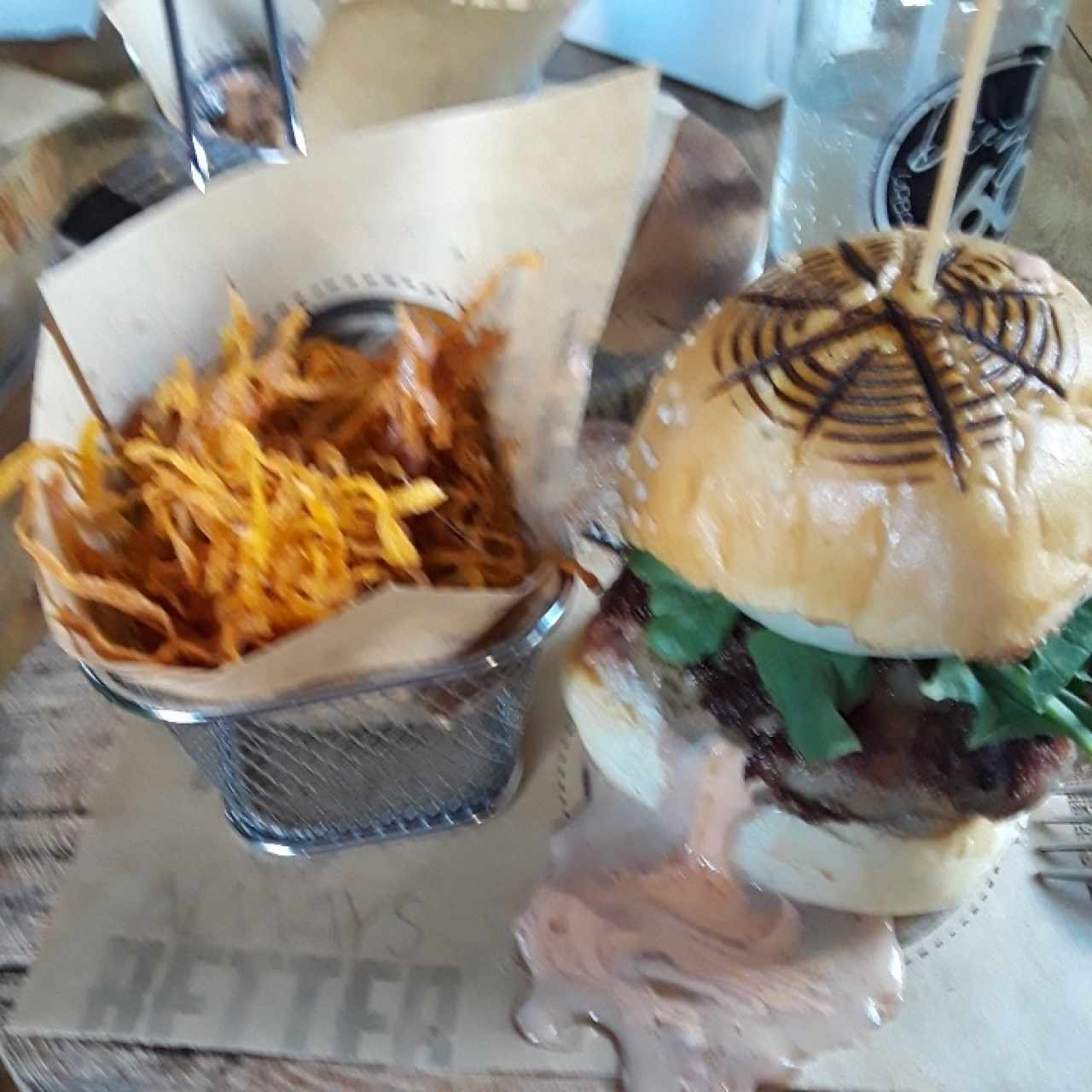 Urban Burger - Briada de Tocineta