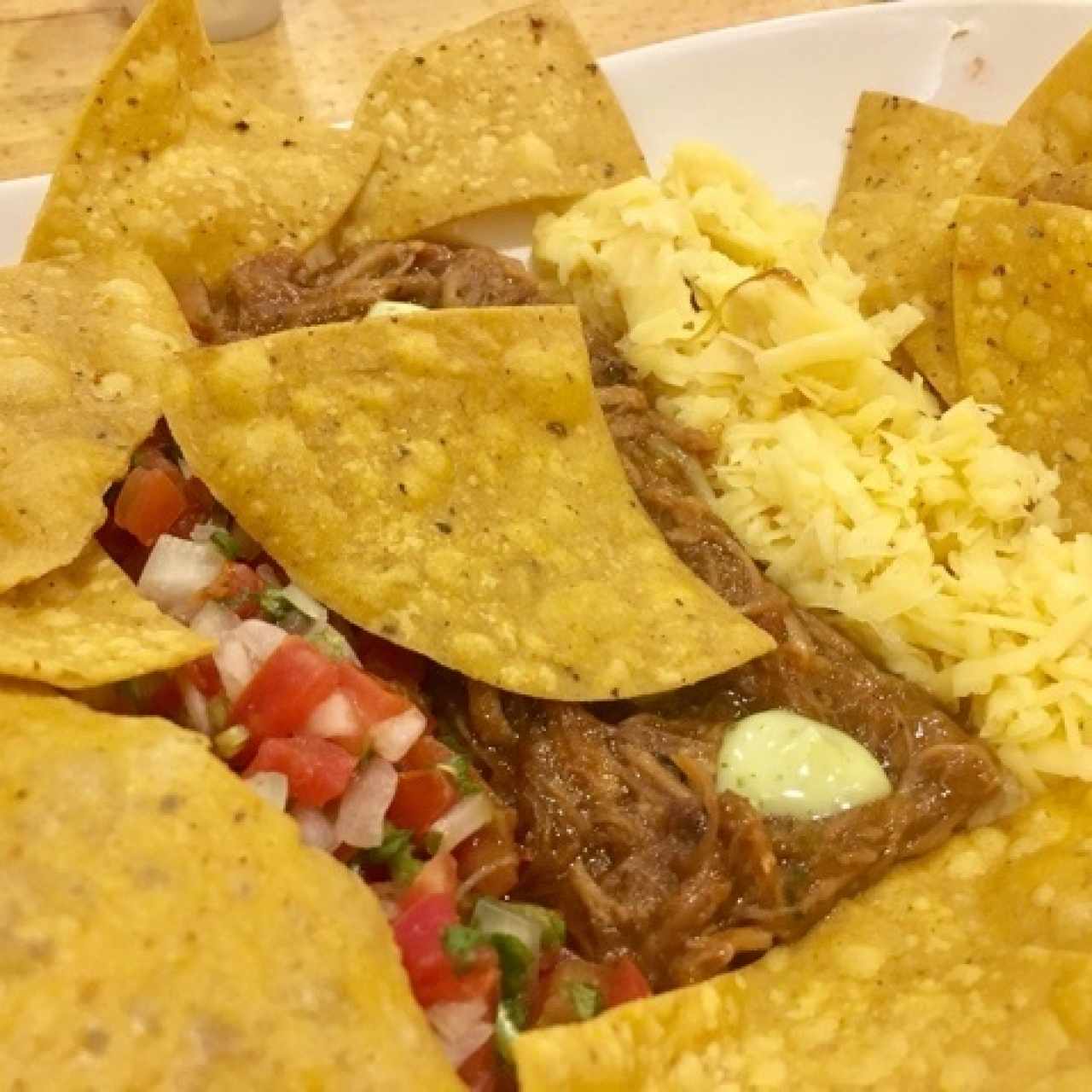 Para Comenzar - Nachos Pulled Pork. 