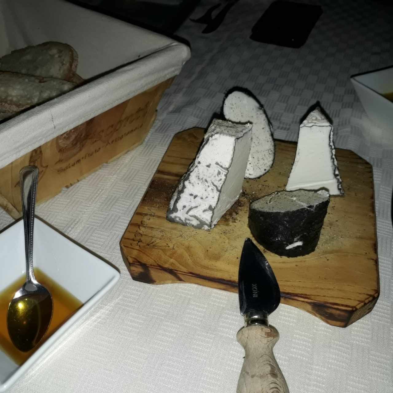 Quesos de Cabra pan y miel
