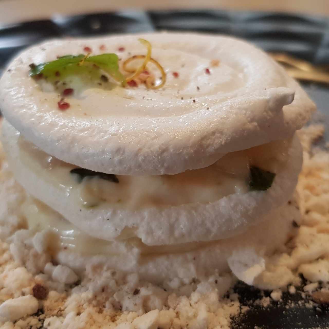 POSTRES - Merengón de guánabana