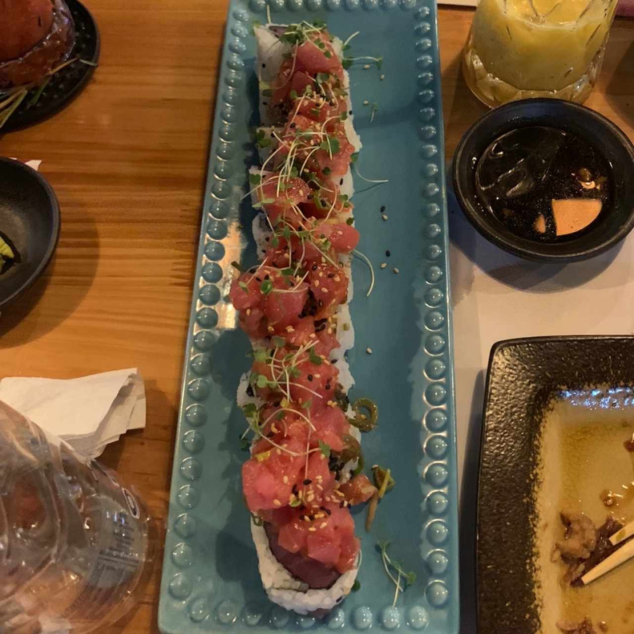 SUSHI ROLLS/MAKIS/PREMIUMS - Spicy Tuna Roll