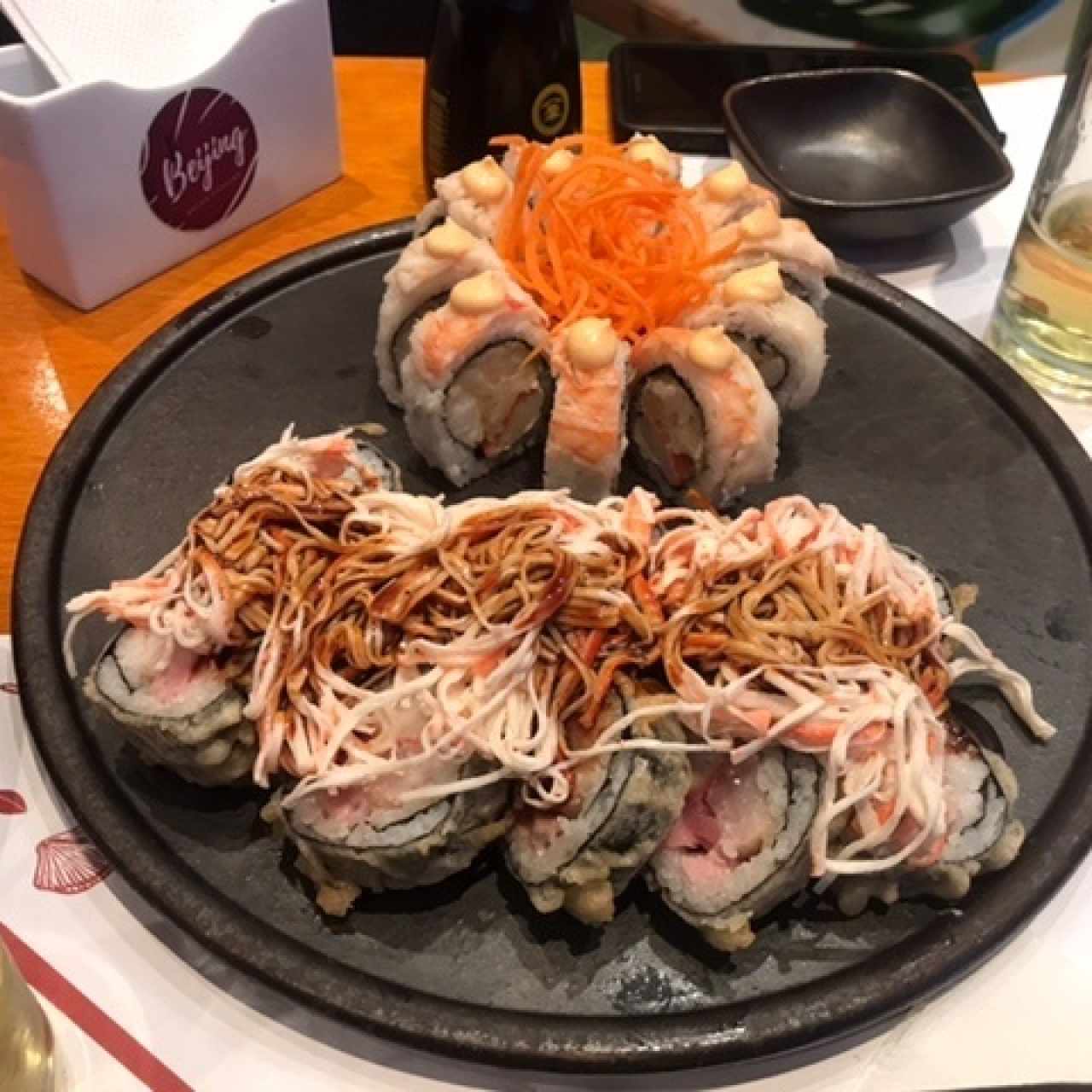 SUSHI ROLLS/MAKIS/PREMIUMS - Dragón Roll