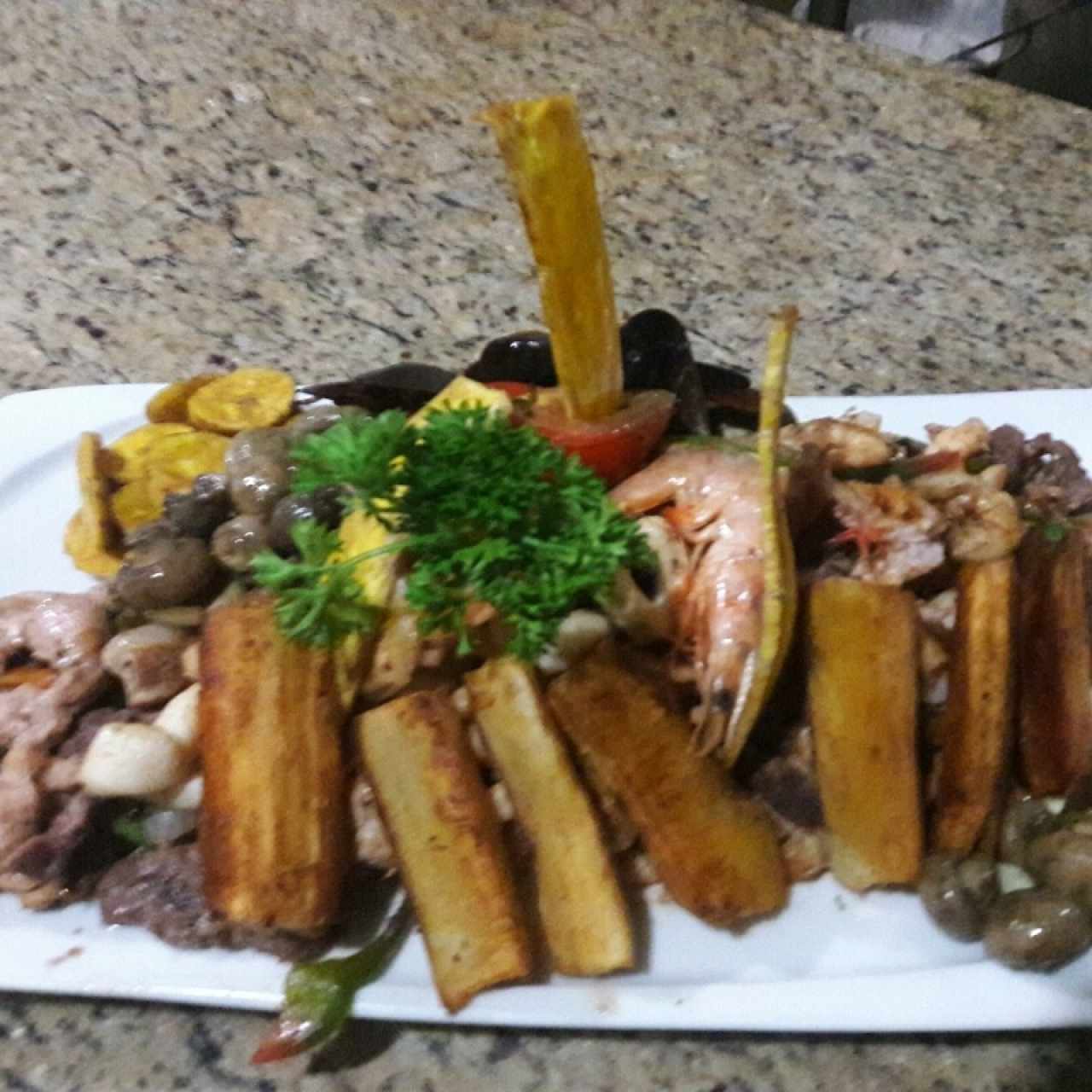 Parrilla Mar y Tierra