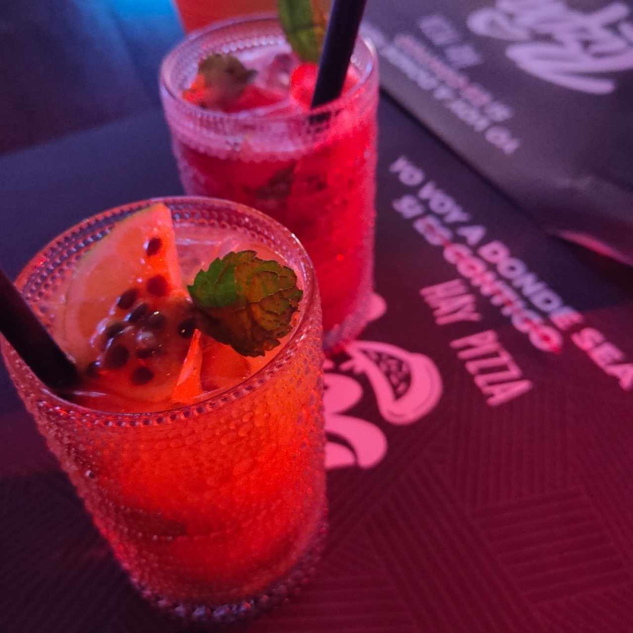 Mojitos de fresa y parchita