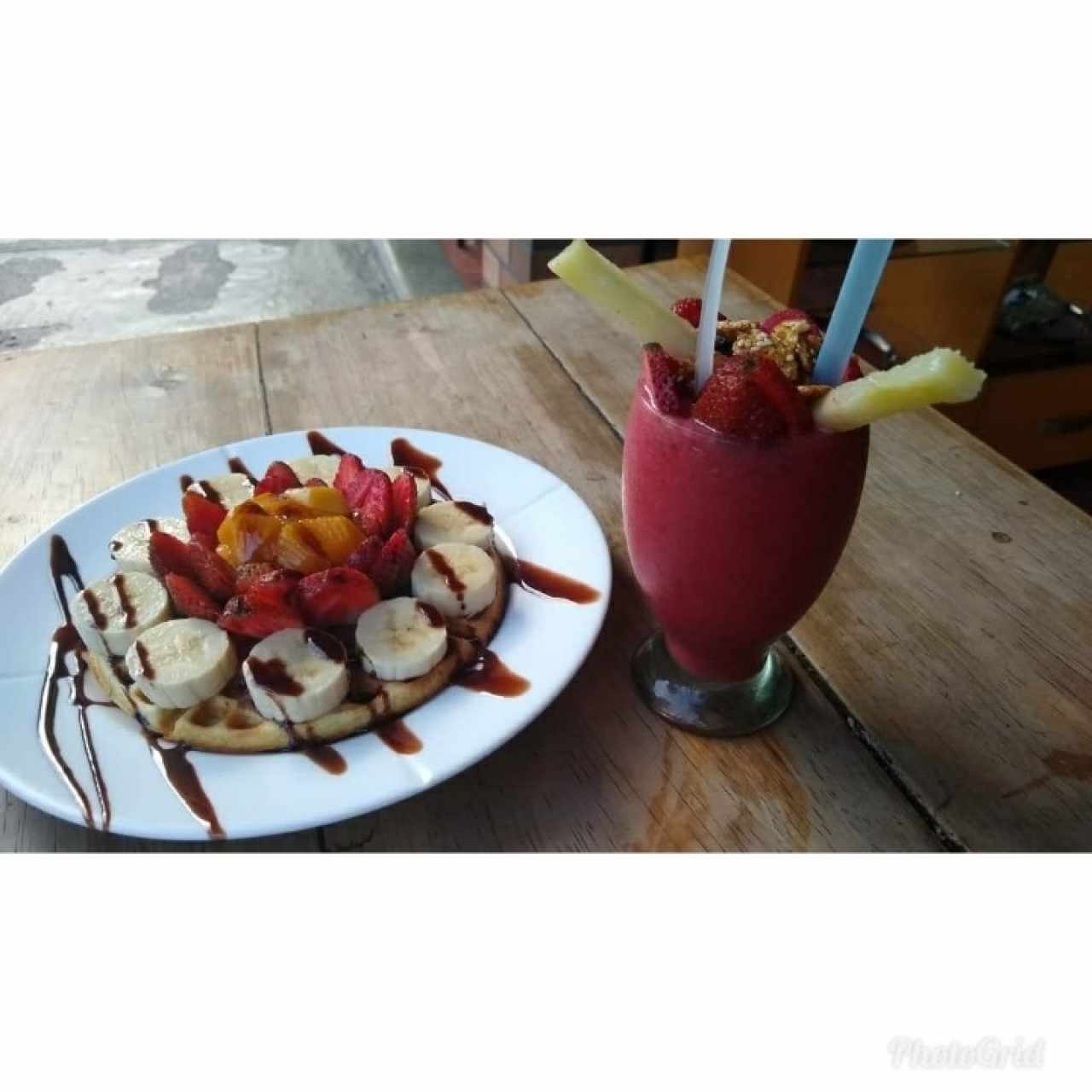 Waffles y Smoothie Oh Nana