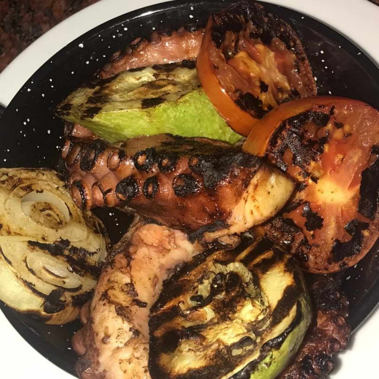 Pulpo al Grill, Espectacular