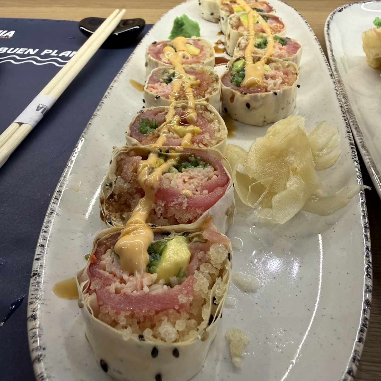 Tuna Natsu Roll